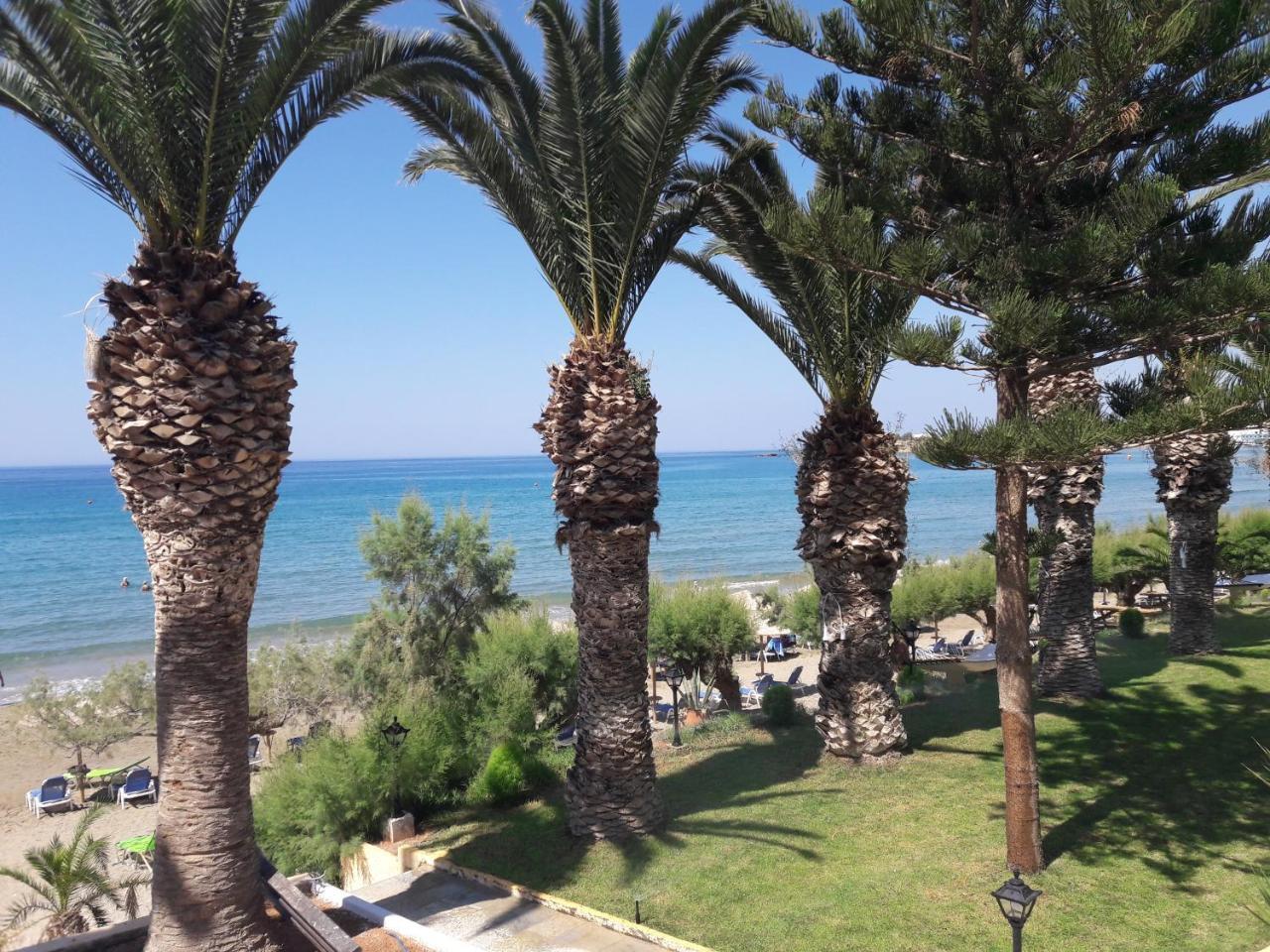 Blue Ocean Apartments Makrýgialos المظهر الخارجي الصورة