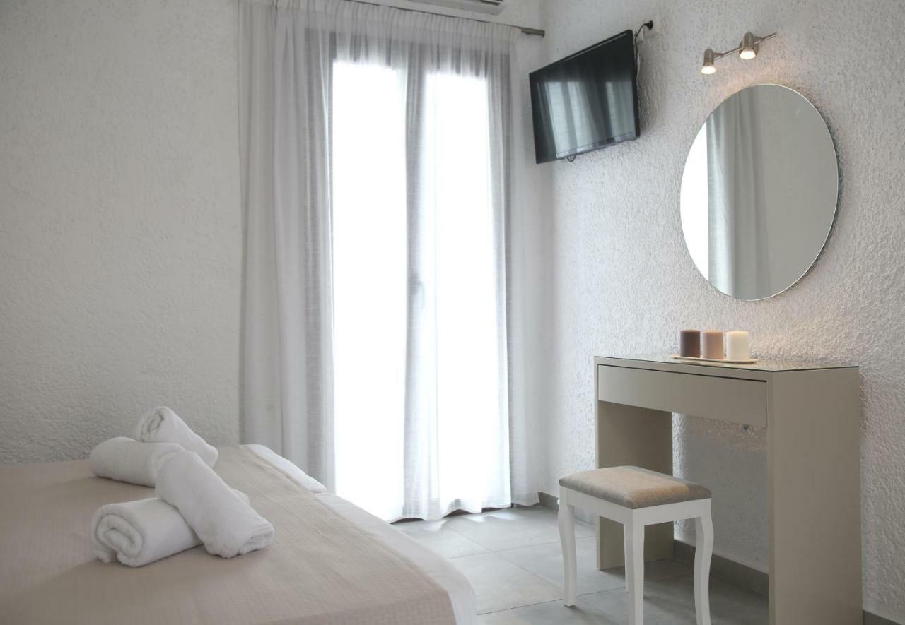 Blue Ocean Apartments Makrýgialos المظهر الخارجي الصورة